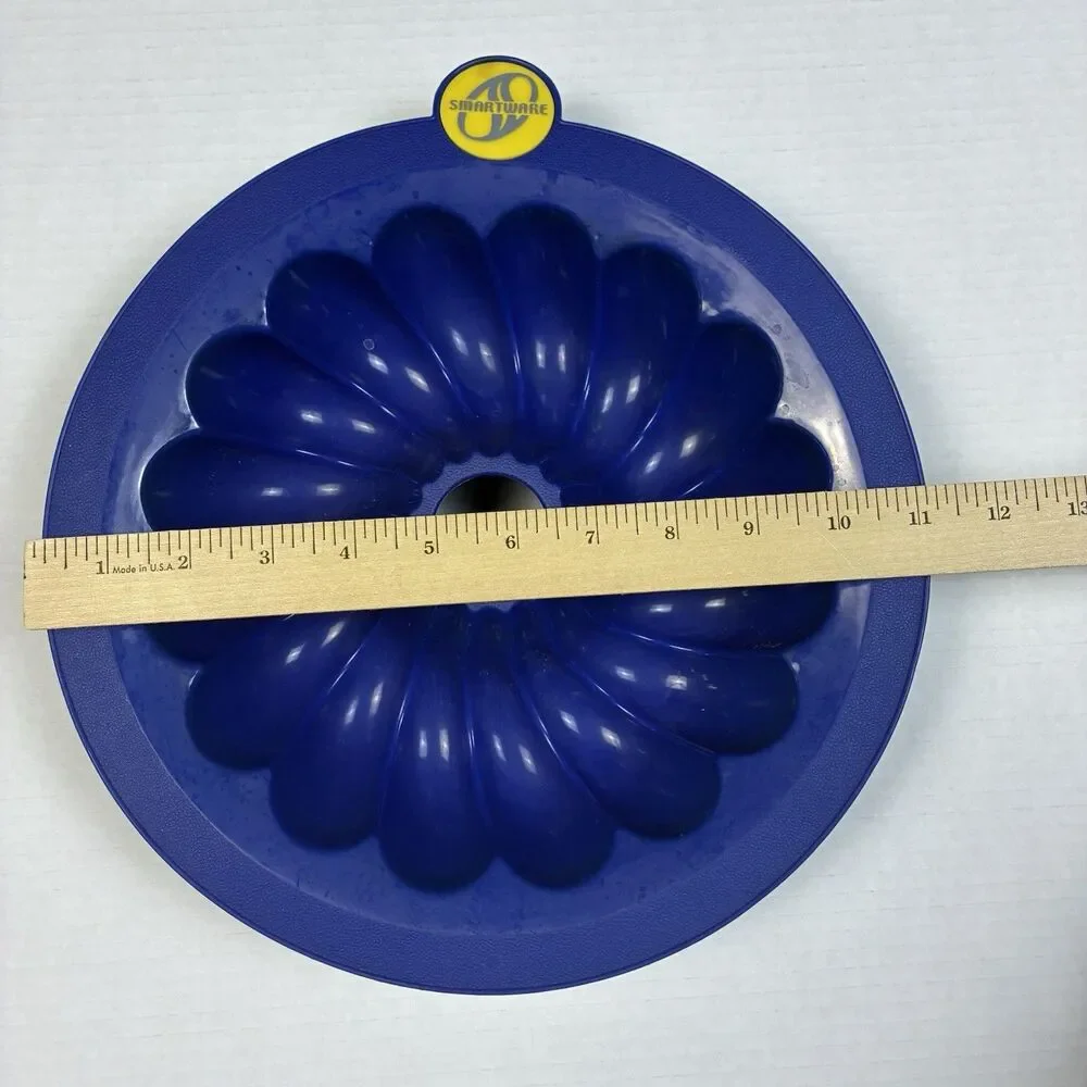 Smartware Silicone Food Grade Non Stick Bundt Jello Salad Mold Blue Bakeware